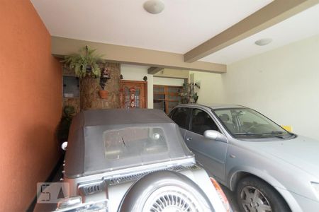 Casa à venda com 300m², 2 quartos e 2 vagasGaragem para 2 carros