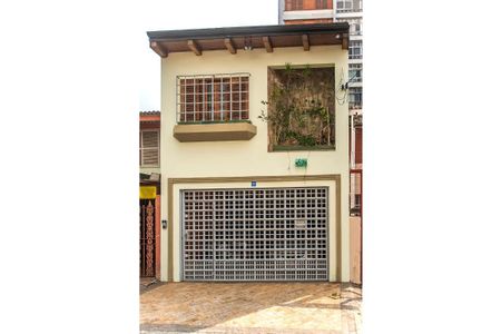 Casa à venda com 300m², 2 quartos e 2 vagasFachada