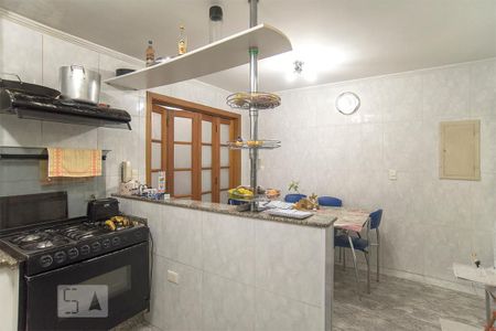 Casa à venda com 300m², 2 quartos e 2 vagasCozinha