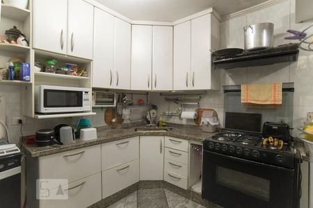 Casa à venda com 300m², 2 quartos e 2 vagasCozinha