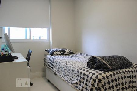 Quarto de apartamento para alugar com 2 quartos, 70m² em Barra da Tijuca, Rio de Janeiro