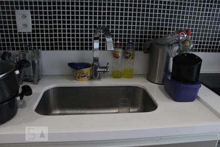 Apartamento para alugar com 70m², 2 quartos e 2 vagasCozinha