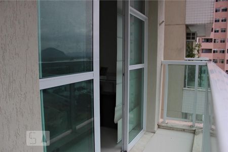 Varanda de apartamento para alugar com 2 quartos, 70m² em Barra da Tijuca, Rio de Janeiro