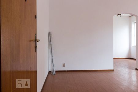 Sala 1 de apartamento para alugar com 3 quartos, 130m² em Lourdes, Belo Horizonte