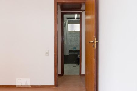 Quarto 1 de apartamento para alugar com 3 quartos, 130m² em Lourdes, Belo Horizonte