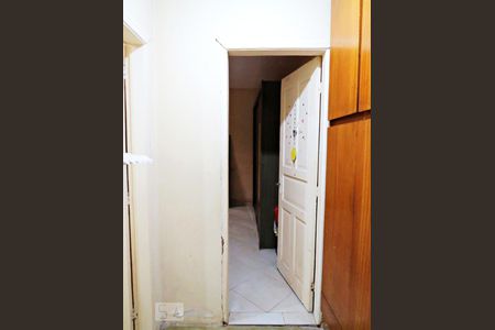 Casa à venda com 210m², 5 quartos e 2 vagasCorredor