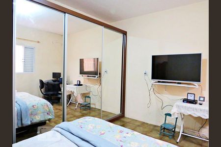 Quarto 1 de casa à venda com 5 quartos, 210m² em Jardim Brasil (zona Norte), São Paulo