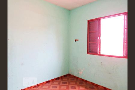 Casa à venda com 210m², 5 quartos e 2 vagasQuarto 5