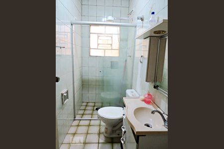 Casa à venda com 210m², 5 quartos e 2 vagasBanheiro 1