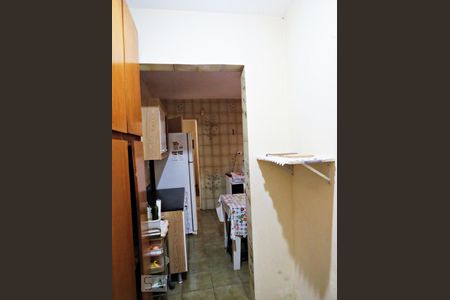 Casa à venda com 210m², 5 quartos e 2 vagasCorredor