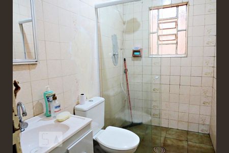 Casa à venda com 210m², 5 quartos e 2 vagasBanheiro 2