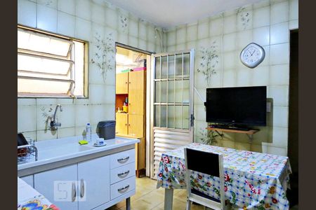 Casa à venda com 210m², 5 quartos e 2 vagasCozinha