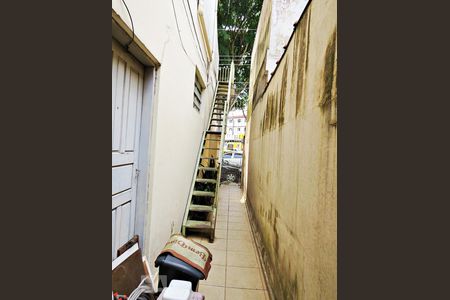 Casa à venda com 210m², 5 quartos e 2 vagasQuintal