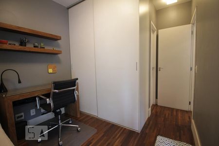 Apartamento à venda com 75m², 2 quartos e 2 vagasSuíte 2