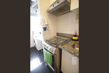 Apartamento à venda com 75m², 2 quartos e 2 vagasDetalhe da cozinha