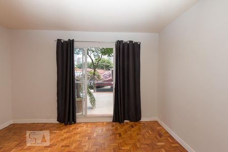 Casa para alugar com 180m², 3 quartos e 3 vagasSuíte