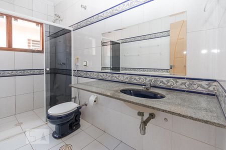 Casa para alugar com 180m², 3 quartos e 3 vagasBanheiro