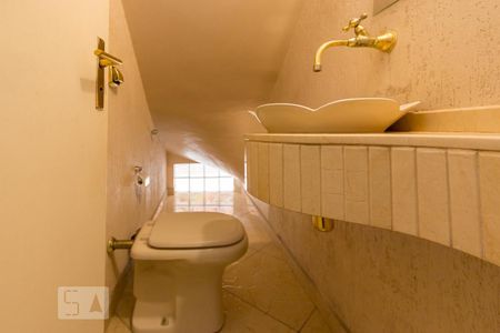 Casa para alugar com 180m², 3 quartos e 3 vagasLavabo