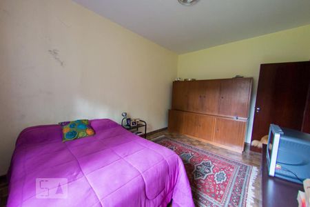 Casa à venda com 290m², 3 quartos e 5 vagasQuarto 2