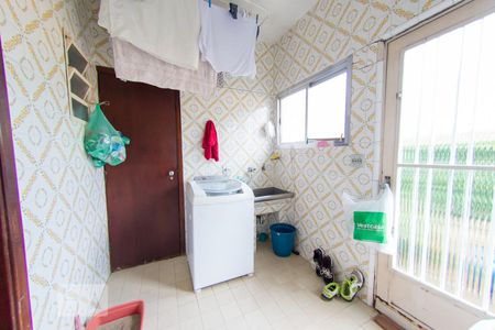 Casa à venda com 290m², 3 quartos e 5 vagasÁrea de Serviço