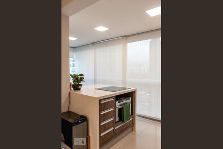 Varanda/Cozinha de kitnet/studio à venda com 1 quarto, 42m² em Vila Olímpia, São Paulo