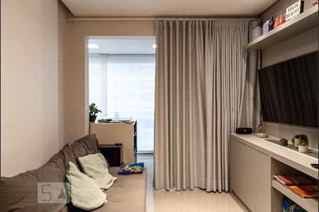 Sala de kitnet/studio à venda com 1 quarto, 42m² em Vila Olímpia, São Paulo