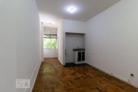 Studio à venda com 22m², 1 quarto e sem vaga Studio à venda com 22m², 1 quarto e sem vagaSala