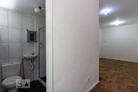 Studio à venda com 22m², 1 quarto e sem vaga Studio à venda com 22m², 1 quarto e sem vagaBanheiro