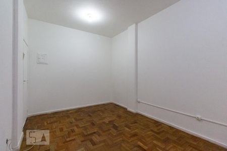 Studio à venda com 22m², 1 quarto e sem vaga Studio à venda com 22m², 1 quarto e sem vagaSala