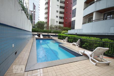 Apartamento para alugar com 48m², 1 quarto e 1 vagaPiscina