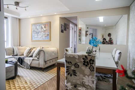 Sala de apartamento à venda com 3 quartos, 71m² em Parque Jaçatuba, Santo André