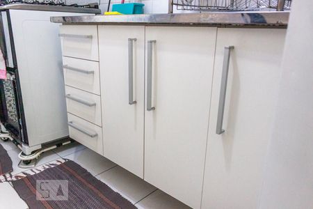 Apartamento à venda com 44m², 2 quartos e 1 vagaCozinha - Armários