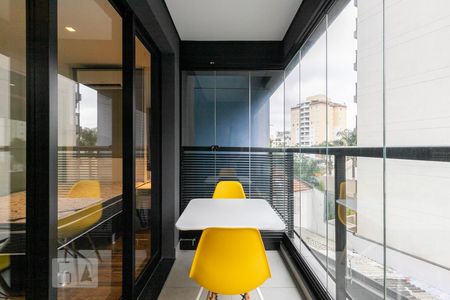 Varanda de kitnet/studio para alugar com 1 quarto, 24m² em Vila Olímpia, São Paulo