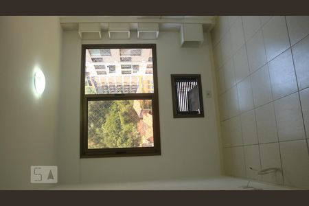 Quarto da Suite 1 de apartamento para alugar com 2 quartos, 60m² em Gragoatá, Niterói