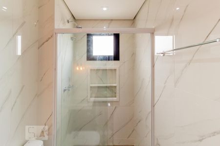 Apartamento à venda com 59m², 2 quartos e 1 vagaBanheiro da Suíte - Box de Vidro