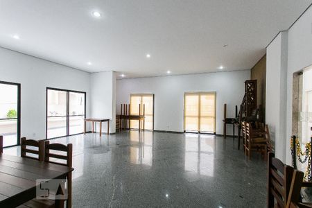 Apartamento para alugar com 60m², 2 quartos e 2 vagasÁrea comum - Salão de festas