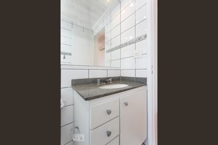 Apartamento para alugar com 60m², 2 quartos e 2 vagasBanheiro da Suíte