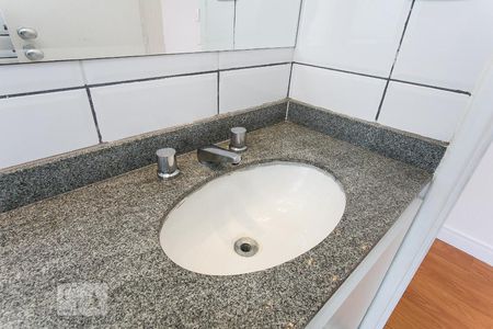 Apartamento para alugar com 60m², 2 quartos e 2 vagasBanheiro da Suíte