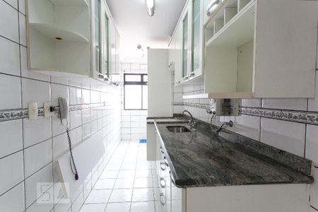 Apartamento para alugar com 60m², 2 quartos e 2 vagasCozinha