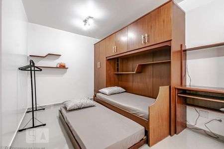 Dormitório de apartamento para alugar com 1 quarto, 30m² em Centro, Curitiba