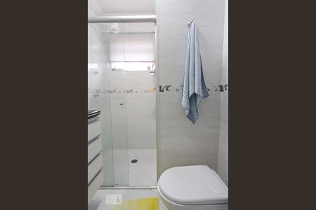 Casa à venda com 280m², 3 quartos e 3 vagasBanheiro da Suíte