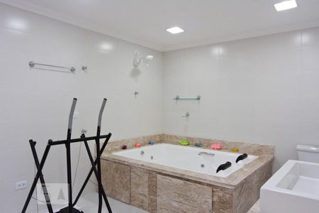 Casa à venda com 280m², 3 quartos e 3 vagasSpa