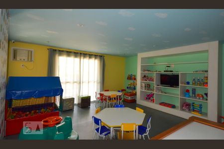 Apartamento à venda com 70m², 2 quartos e 1 vagaBrinquedoteca