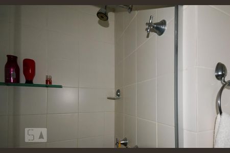 Apartamento à venda com 70m², 2 quartos e 1 vagaBanheiro Social