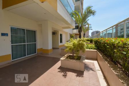 Apartamento à venda com 70m², 2 quartos e 1 vagaFachada