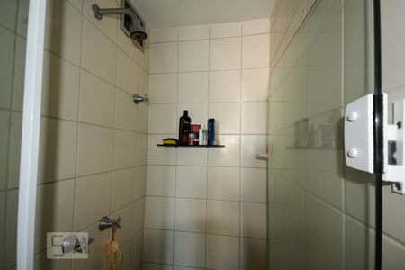 Apartamento à venda com 70m², 2 quartos e 1 vagaBanheiro da Suíte