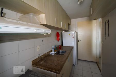 Apartamento à venda com 70m², 2 quartos e 1 vagaCozinha e Área de Serviço