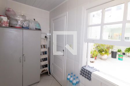 Casa à venda com 130m², 2 quartos e 1 vagaÁrea de Serviço