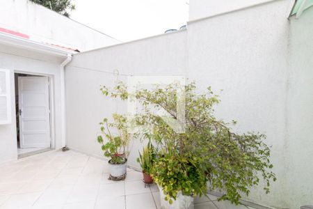 Casa à venda com 130m², 2 quartos e 1 vagaQuintal
