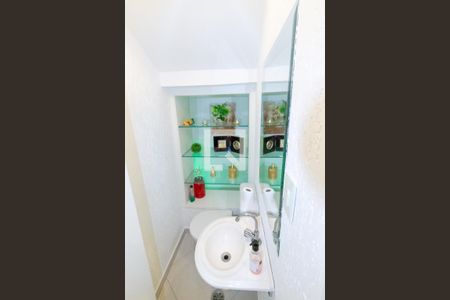 Lavabo de casa à venda com 2 quartos, 130m² em Indianópolis, São Paulo